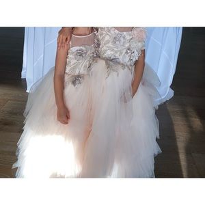 Beautiful tulle flower girl dress